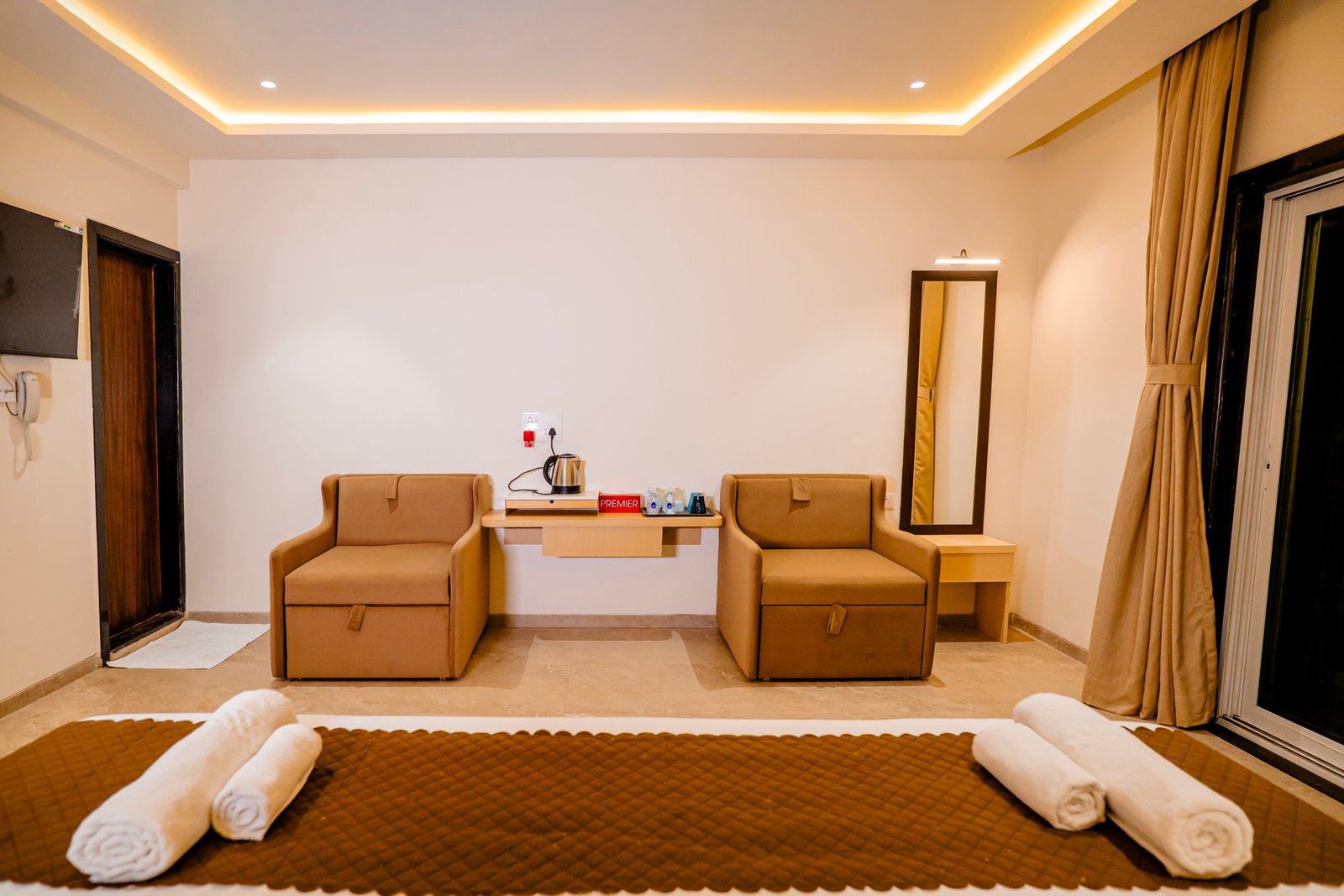 Family Suite at Breeze-Inn